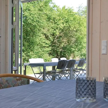 3 Bedroom Lovely In *