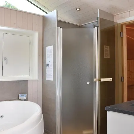 Feriehus Three-bedroom In Jagerspris